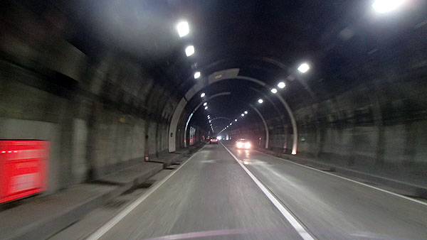 国道４９号線トンネル区間